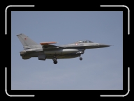 F-16AM DK E-070 IMG_0227 * 3104 x 2200 * (2.59MB)